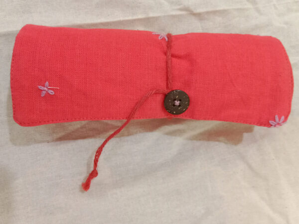 PINK FLOWER ROLL UP POUCH